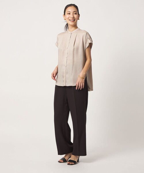 A DAY IN THE LIFE UNITED ARROWS(アデイインザライフユナイテッドアローズ)の「バックプリーツ シャツブラウス <A DAY IN THE LIFE>(シャツ/ブラウス・レディース・ベージュ/オフホワイト/ブラック/ライトブルー・FREE)」の9枚目の写真