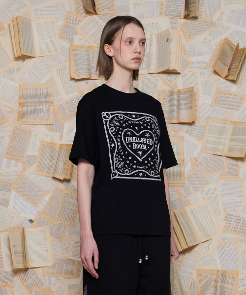 UNALLOYED(アナロイド)の「バンダナTシャツ / ブラック(Tシャツ/カットソー・メンズ・その他・SMALL/MEDIUM/LARGE)」の2枚目の写真