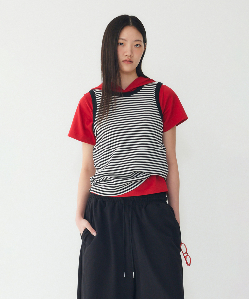 STUDIO TOMBOY(スタジオトムボーイ)の「ラウンドネックスリーブレスTシャツ_ブラック 9176222983(Tシャツ/カットソー・レディース・ブラック・OS)」の1枚目の写真