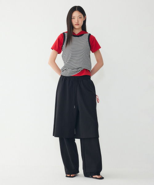 STUDIO TOMBOY(スタジオトムボーイ)の「ラウンドネックスリーブレスTシャツ_ブラック 9176222983(Tシャツ/カットソー・レディース・ブラック・OS)」の4枚目の写真