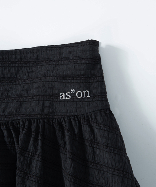 ASON(アズオン)の「BERRY FRILL SKIRT / CHARCOAL(スカート・レディース・その他・FREE)」の5枚目の写真