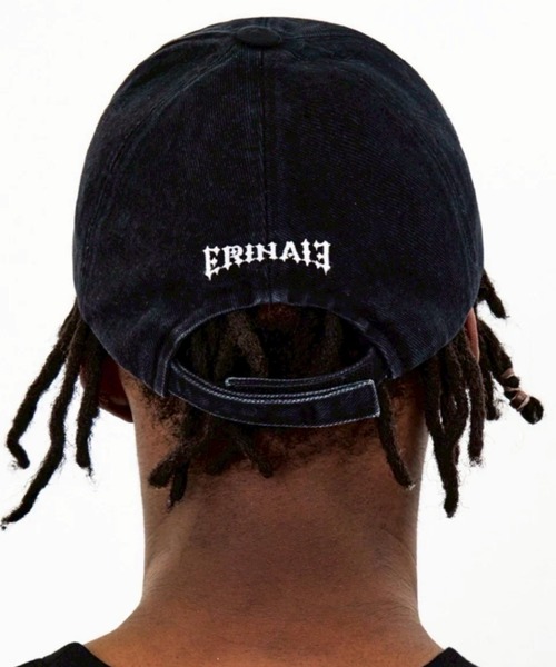 E RIN AI E(オリンアイ)の「【E RIN AI E】THE CAP BALL CAP / 【オリンアイ】刺しゅうロゴキャップ(キャップ・メンズ・ブラック・ONE SIZE)」の7枚目の写真