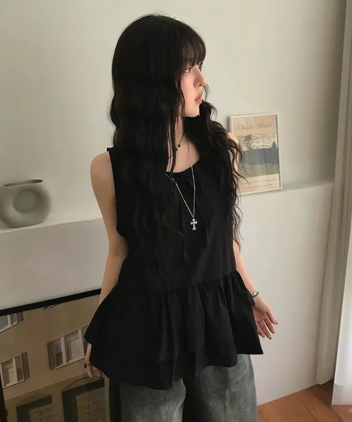 Girly Doll(ガーリードール)の「ノースリーブティアードペプラムブラウス(タンクトップ・レディース・ホワイト/ブラック・FREE)」の6枚目の写真