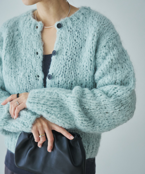 plage(プラージュ)の「HAND KNIT ジャンボタム カーディガン(カーディガン/ボレロ・レディース・サックスブルー/アイボリー・FREE)」の2枚目の写真