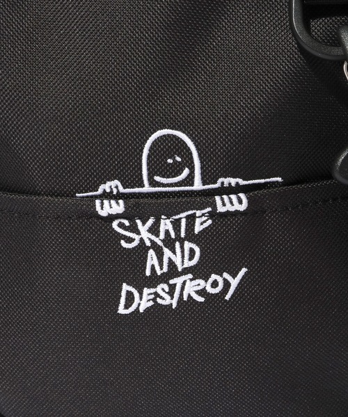 THRASHER(スラッシャー)の「【THRASHER/スラッシャー】バーティカル ミニ ショルダーバッグ(ショルダーバッグ・メンズ・ブラック系1/ブラック・FREE)」の8枚目の写真