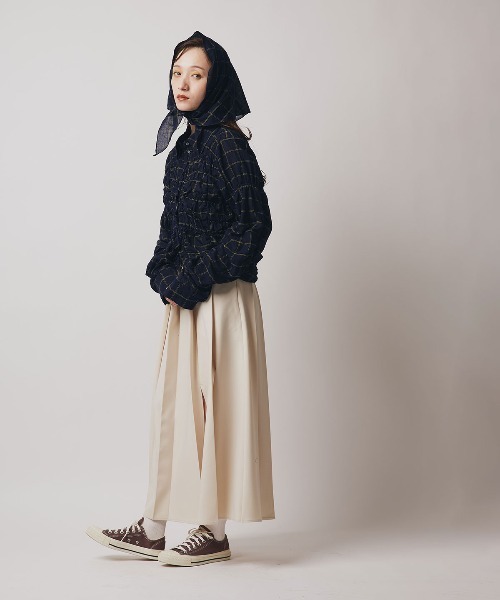 W:Huku（フーク）の「コットン ガーゼ シャーリング シャツ ブラウス / Cotton Gauze Shirring Shirt Blouse（シャツ/ブラウス・レディース・ブラウン/ダークネイビー/アイボリー/ホワイト・FREE）」の14枚目の写真
