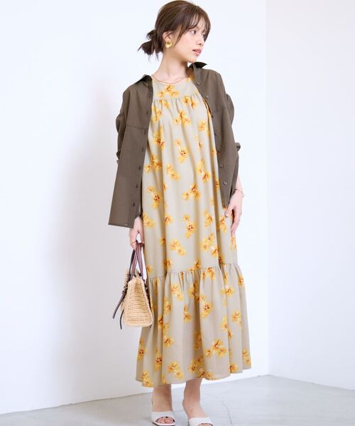 COHINA（コヒナ）の「シームデザインシアーシャツ 【低身長・小柄女性】（シャツ/ブラウス・レディース・レッド/ブラウン/オフホワイト/ブルー系その他・ONE SIZE）」の19枚目の写真