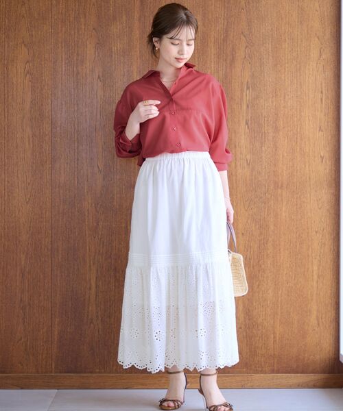 COHINA（コヒナ）の「シームデザインシアーシャツ 【低身長・小柄女性】（シャツ/ブラウス・レディース・レッド/ブラウン/オフホワイト/ブルー系その他・ONE SIZE）」の13枚目の写真