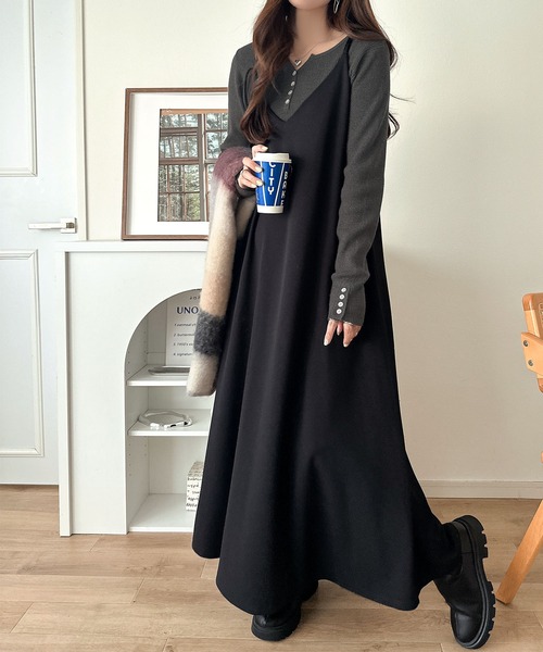 classicalelf(クラシカルエルフ)の「華奢&スタイルアップが叶う!袖ボタンスキッパーヘンリーリブニット(長袖)(ニット/セーター・レディース・ブラック/チャコール/モカ/ネイビー/アイボリー・LARGE/MEDIUM/SMALL/X-LARGE)」の16枚目の写真