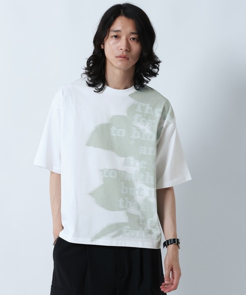 RAGEBLUE(レイジブルー)の「【接触冷感/吸水速乾】FLORAL PRINT T-SHIRTS/フラワープリントTシャツ(Tシャツ/カットソー・メンズ・ブラック/ホワイト・MEDIUM/LARGE)」の3枚目の写真