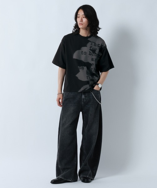 RAGEBLUE(レイジブルー)の「【接触冷感/吸水速乾】FLORAL PRINT T-SHIRTS/フラワープリントTシャツ(Tシャツ/カットソー・メンズ・ブラック/ホワイト・MEDIUM/LARGE)」の4枚目の写真