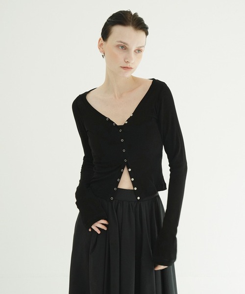 CLANE(クラネ)の「CURVED NECK LAYERED SET TOPS(Tシャツ/カットソー・レディース・ホワイト/ピンク/ブラック・2/1)」の12枚目の写真