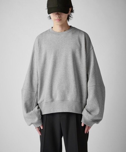 Lui's(ルイス)の「【Neucon】VOLUME SLEEVE SHORT SWEAT / ボリュームスリーブショートスウェットプルオーバー / セットアップ対応(スウェット・メンズ・ブラック/チャコールグレー/杢グレー・2/1)」の15枚目の写真