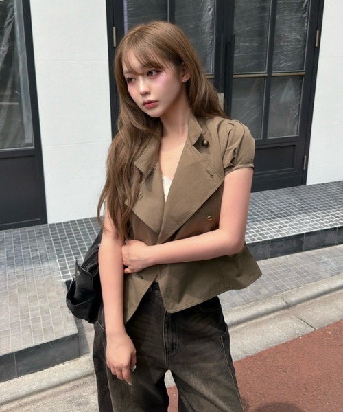 RAY CASSIN(レイカズン)の「【7/10(金)・11日(土)限定5%OFF】ナポレオンパフスリーブシャツ / ブラウス(シャツ/ブラウス・レディース・ブラック/ベージュ/カーキ・FREE)」の6枚目の写真