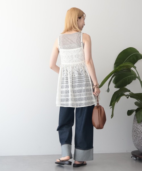 AMERICAN HOLIC(アメリカンホリック)の「【WEB限定】前後2WAYレースキャミソールチュニック(ベスト・レディース・ブラック/アイボリー・FREE)」の13枚目の写真