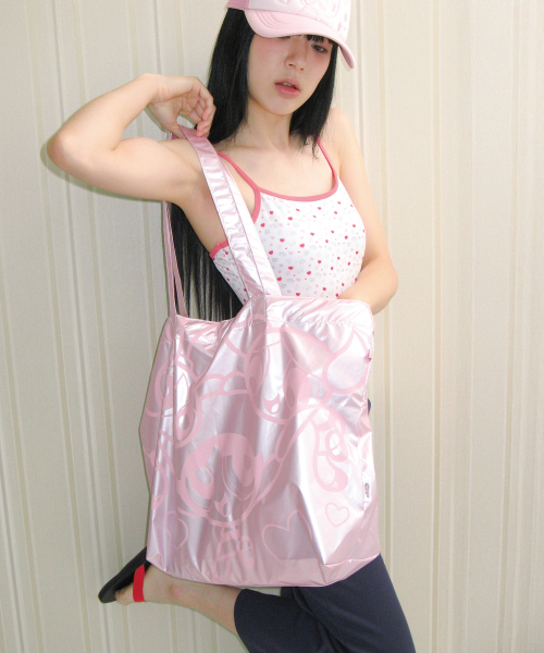 AMESWORLDWIDE（アメスワールドワイド）の「PPG GLOSSY BIG BAG PINK（トートバッグ・レディース・その他・FREE）」の5枚目の写真