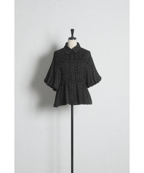 tocco closet(トッコ クローゼット)の「ドット柄シャーリングパフスリーブブラウス(シャツ/ブラウス・レディース・ブラック・M)」の15枚目の写真