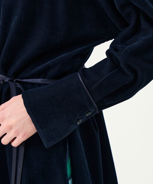 BALLSEY(ボールジィ)の「ライトコール ドルマンスリーブシャツ(シャツ/ブラウス・レディース・ホワイト/ネイビー・36)」の10枚目の写真