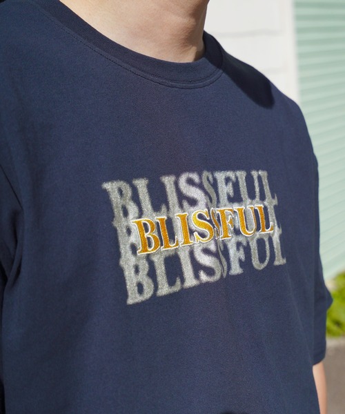 NILWAY（ニルウェイ）の「シルバー箔 シャドウプリント　ショートスリーブTシャツ（Tシャツ/カットソー・メンズ・ブラック/イエロー/ブラック系/ネイビー系/ホワイト/レッド・LARGE/MEDIUM/X-LARGE）」の11枚目の写真