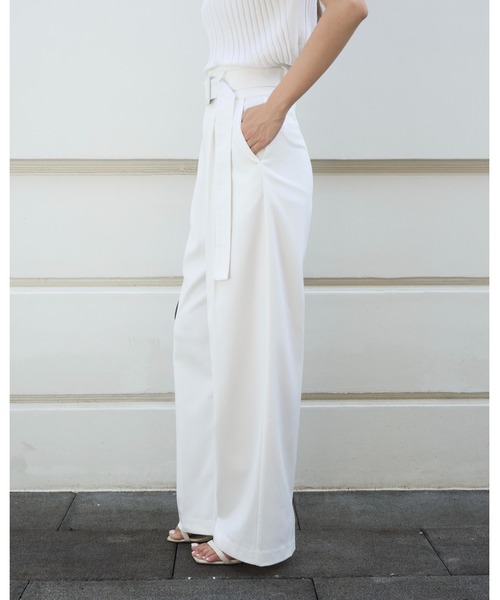 BIRTHDAY BASH（バースデイバッシュ）の「BELTED TUCK PANTS（ベルテッドタックパンツ）（スラックス・レディース・ホワイト/ブルー・S/M）」の11枚目の写真