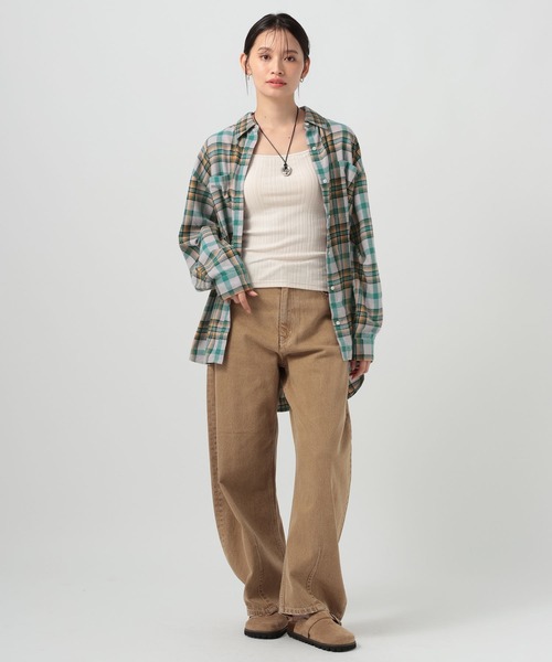 BAYFLOW(ベイフロー)の「アソートチェックBIGシャツ(シャツ/ブラウス・レディース・ベージュ/ブラック/ネイビー/グリーン・MEDIUM/SMALL)」の18枚目の写真