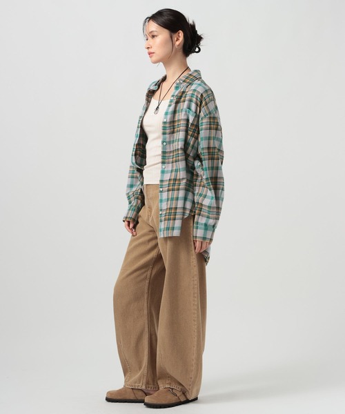 BAYFLOW(ベイフロー)の「アソートチェックBIGシャツ(シャツ/ブラウス・レディース・ベージュ/ブラック/ネイビー/グリーン・MEDIUM/SMALL)」の19枚目の写真