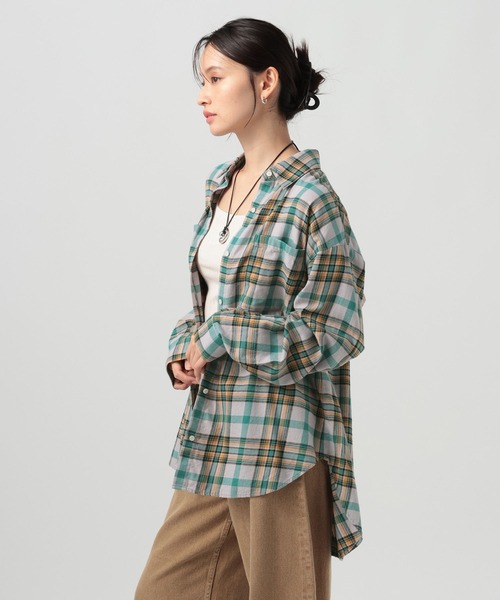 BAYFLOW(ベイフロー)の「アソートチェックBIGシャツ(シャツ/ブラウス・レディース・ベージュ/ブラック/ネイビー/グリーン・MEDIUM/SMALL)」の21枚目の写真