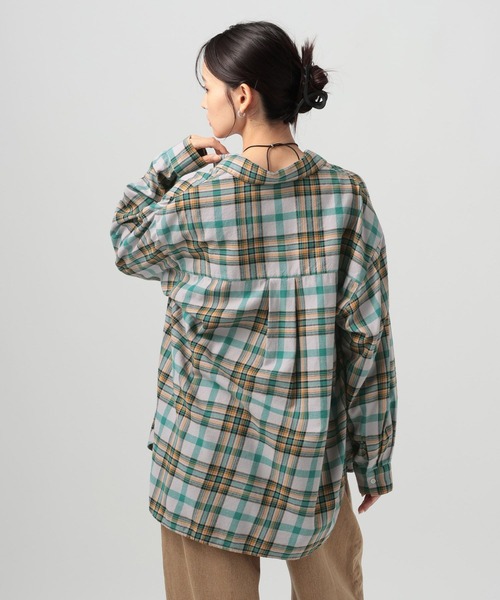 BAYFLOW(ベイフロー)の「アソートチェックBIGシャツ(シャツ/ブラウス・レディース・ベージュ/ブラック/ネイビー/グリーン・MEDIUM/SMALL)」の22枚目の写真