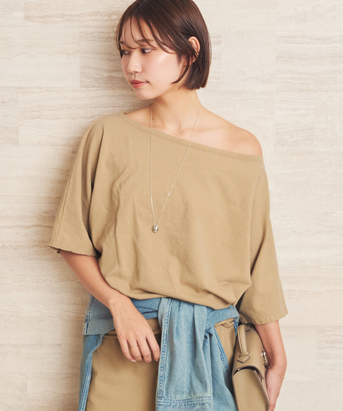 plage（プラージュ）の「twist jersey Tシャツ（Tシャツ/カットソー・レディース・チャコールグレー/ベージュ・FREE）」の2枚目の写真