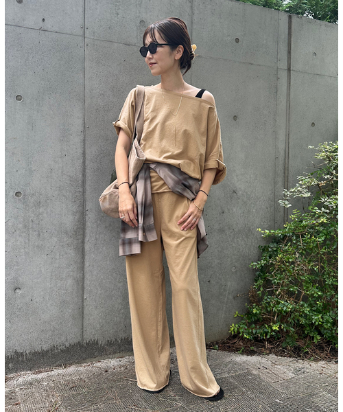 plage（プラージュ）の「twist jersey Tシャツ（Tシャツ/カットソー・レディース・チャコールグレー/ベージュ・FREE）」の13枚目の写真