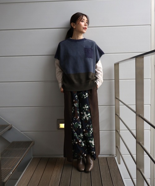 etre relie(エトレリー)の「ジオメフラワー柄レイヤード風パンツ(その他パンツ・レディース・グリーン系その他/ブルー系その他3・MEDIUM)」の8枚目の写真