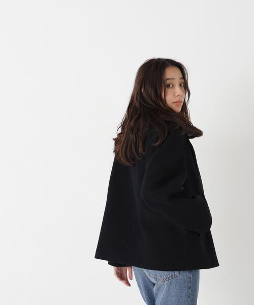 NATURAL BEAUTY BASIC（ナチュラルビューティーベーシック）の「ファーカラーハーフＰコート（ピーコート・レディース・オフホワイト/ブラック/ブラウン・MEDIUM/SMALL）」の6枚目の写真