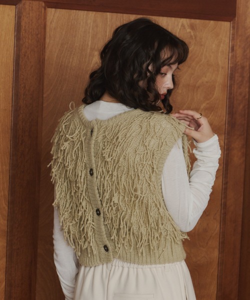 OLUN(オルン)の「fringe knit vest/フリンジニットベスト(ベスト・レディース・ベージュ/ダークブラウン・FREE)」の20枚目の写真