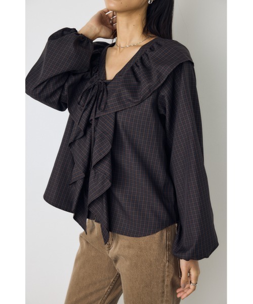 AZUL by moussy(アズールバイマウジー)の「レースアップラッフルブラウス 秋服 春服 無地 チェック デザイントップス(シャツ/ブラウス・レディース・ブラック/ブラウン系その他/アイボリー・FREE)」の16枚目の写真