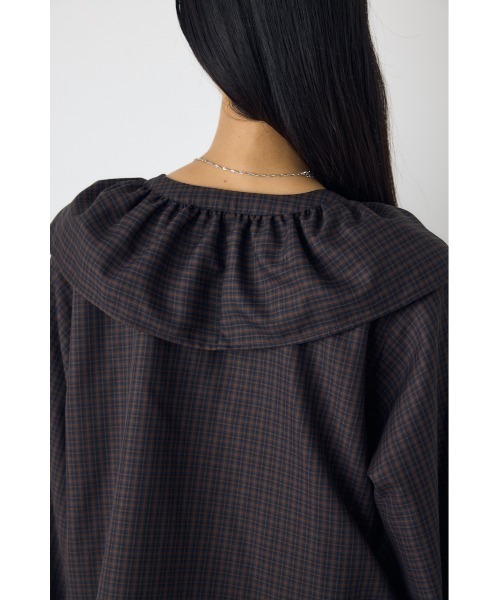 AZUL by moussy(アズールバイマウジー)の「レースアップラッフルブラウス 秋服 春服 無地 チェック デザイントップス(シャツ/ブラウス・レディース・ブラック/ブラウン系その他/アイボリー・FREE)」の22枚目の写真