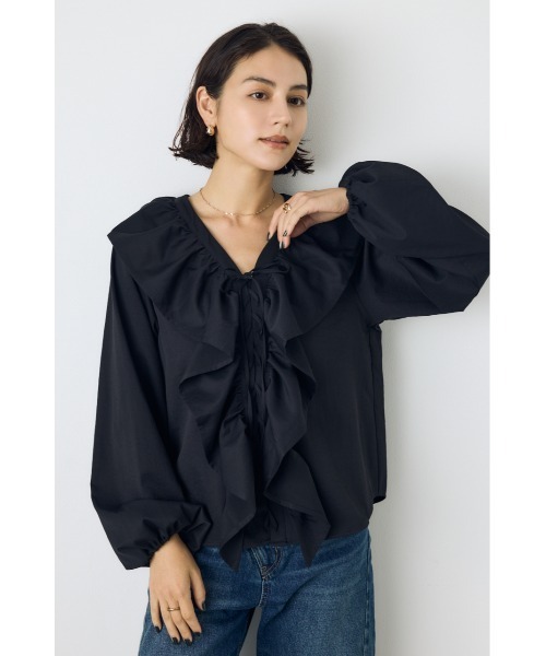 AZUL by moussy(アズールバイマウジー)の「レースアップラッフルブラウス 秋服 春服 無地 チェック デザイントップス(シャツ/ブラウス・レディース・ブラック/ブラウン系その他/アイボリー・FREE)」の6枚目の写真