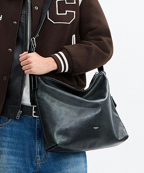 モット メッセンジャー バッグ 38（メッセンジャーバッグ）｜COACH