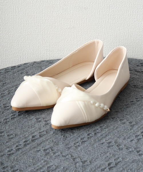 Miniministore(ミニミニストア)の「パール付きパンプス 韓国風フラットソール(パンプス・レディース・ブラック/アイボリー・24.0cm/23.5cm/23.0cm/22.5cm/25cm/24.5cm)」の17枚目の写真