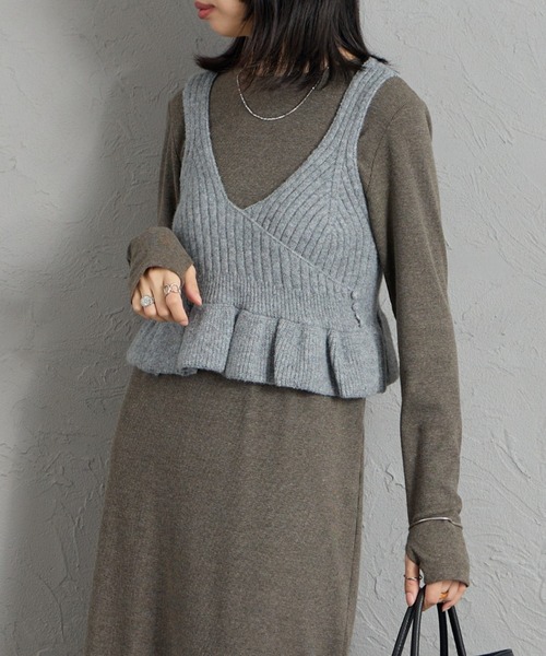 nenom（ネノム）の「【WEB先行予約】[nenom/ネノム] 2WAY ペプラム カシュクールビスチェ（キャミソール・レディース・ブラック/ベージュ/グレー・F）」の22枚目の写真