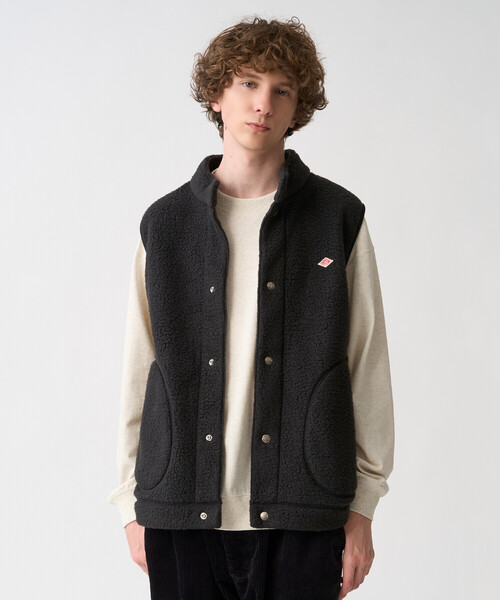 DANTON(ダントン)の「Men's Double Face Boa Stand Collar Vest(ベスト・メンズ・ベージュ/ブルー/チャコール/ブラック・M/L/XL)」の2枚目の写真
