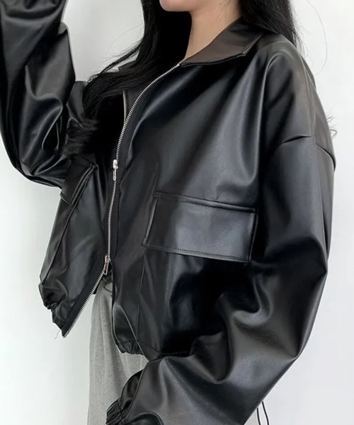Emilie(エミリー)の「ダブルジップ フェイクレザーショートジャケット(ライダースジャケット・レディース・ブラック/クリーム・FREE)」の17枚目の写真
