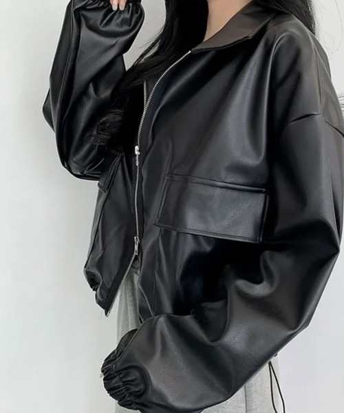 Emilie(エミリー)の「ダブルジップ フェイクレザーショートジャケット(ライダースジャケット・レディース・ブラック/クリーム・FREE)」の10枚目の写真