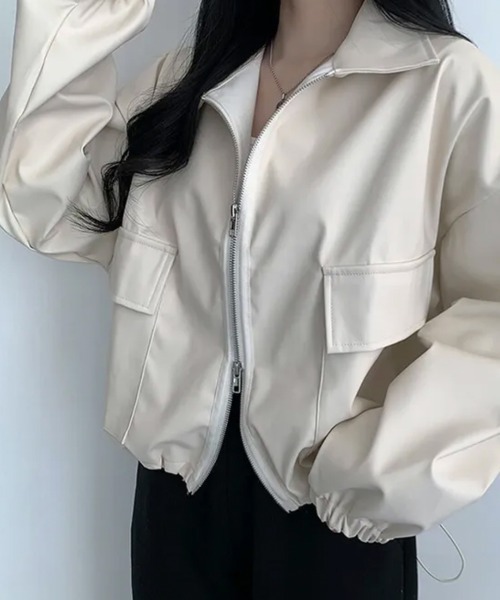 Emilie(エミリー)の「ダブルジップ フェイクレザーショートジャケット(ライダースジャケット・レディース・ブラック/クリーム・FREE)」の14枚目の写真