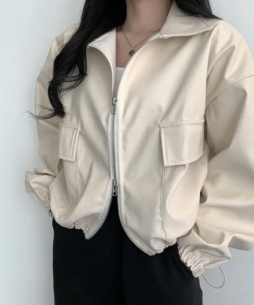 Emilie(エミリー)の「ダブルジップ フェイクレザーショートジャケット(ライダースジャケット・レディース・ブラック/クリーム・FREE)」の15枚目の写真