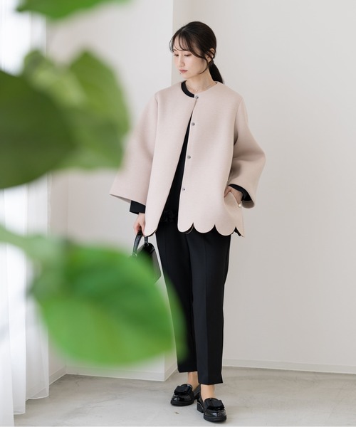 Neige（ネージュ）の「スカラップAラインジャケットコート（ノーカラーコート・レディース・ブラック/ピンクベージュ・ONE SIZE）」の8枚目の写真
