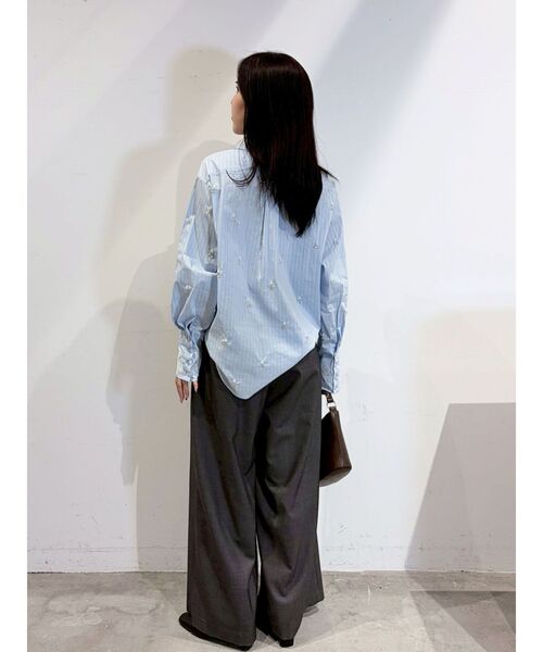 LAGUNAMOON(ラグナムーン)の「コードベルトツキツータックワイドパンツ(その他パンツ・レディース・ライトグレー/チャコールグレー・MEDIUM/SMALL)」の22枚目の写真