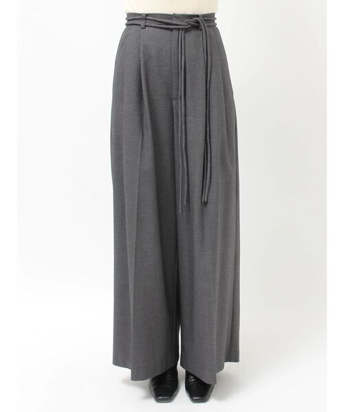 LAGUNAMOON(ラグナムーン)の「コードベルトツキツータックワイドパンツ(その他パンツ・レディース・ライトグレー/チャコールグレー・MEDIUM/SMALL)」の19枚目の写真