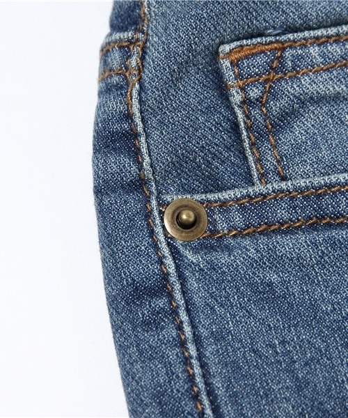 Pierrot（ピエロ）の「【美ゆるシルエット】テーパード デニム/レディース（デニムパンツ・レディース・ブルー/ネイビー/ライトブルー・S/M/L）」の14枚目の写真