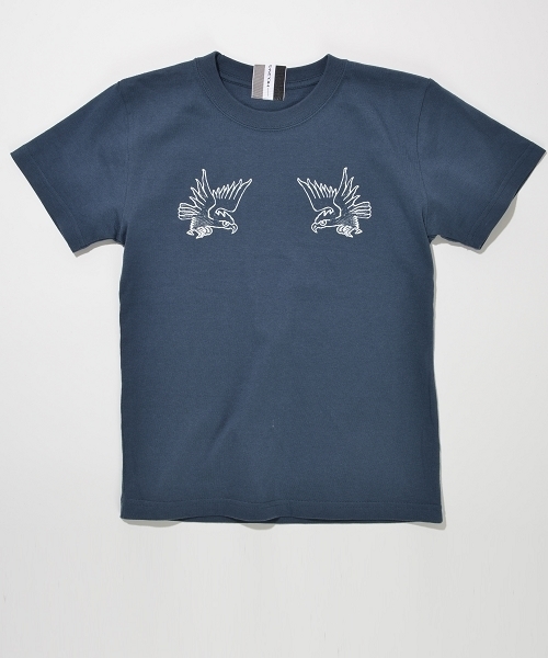 SOLPRESA（ソルプレーサ）の「TWIN　タカ　Tシャツ（Tシャツ/カットソー・キッズ・ライトピンク/ホワイト/ネイビー・100/110/130/120）」の4枚目の写真