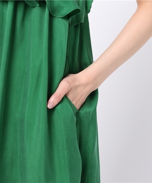 AMERICAN RAG CIE（アメリカンラグシー）の「AMERICAN RAG CIE フリルキャミソールワンピース（ワンピース・レディース・グリーン/キャメル・FREE）」の8枚目の写真